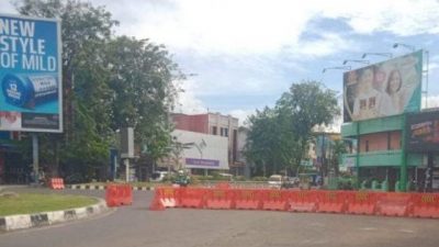 Pengamat Keritik Weter Barrier di Bundaran Mall Ramayana Karawang