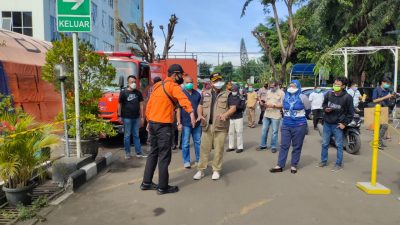 Upaya Walikota Kosongkan Area Parkir RSUD Kota Bekasi untuk Penambahan UGD Dengan Tenda Darurat