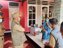 Wali Kota Bekasi Distribusikan Obat dan Sembako ke Warga yang Isoman di Jakamulya