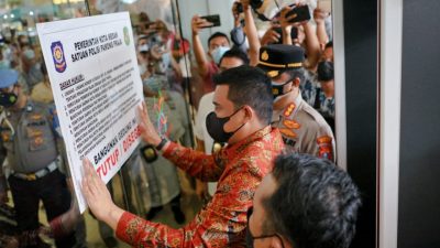 Tunggakan Pajak 56 Miliar, Wali Kota Medan Segel Mall Canter Ponit
