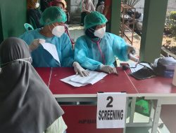 Vaksin Merdeka HUT Kemerdekaan Ke -76, Polsek Jatisampurna Buka Di Kelurahan Jatiraden Untuk 121 Warga