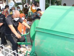Wali Kota Bekasi Resmikan Selter Pengolahan Sampah di Kayuringin