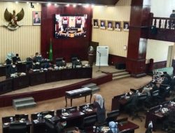 Rapat Paripurna DPRD Kota Bekasi Penandatanganan Tentang KUA PPAS  TA 2022