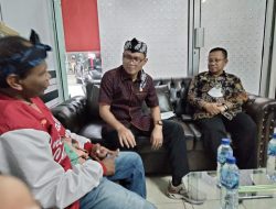 Ketua DPRD Kota Bekasi Sambangi Sekretariat IWO; Wartawan Ini Profesi yang Terhormat