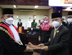 H. M Saifuddailah Resmi Menjabat Ketua DPRD Kota Bekasi Periode 2022-2024
