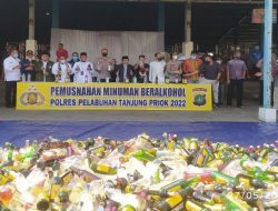 Hasil Operasi, Polres Pelabuhan Tanjung Priok Musnahkan Ribuan Miras