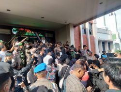 HUT Ke-26 Kota Bekasi Diwarnai Aksi Demo, Ambisi Anggap Plt Walikota Hanya Fokus Pencitraan