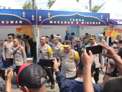 Kapolda Metro Jaya Tinjau Posko Pengamanan dan Pelayanan Mudik di Kedung Waringin