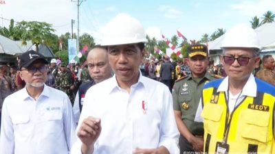 Panglima TNI Mendampingi Presiden RI Resmikan BTS 4G dan Pemberian BLT di Sulawesi Utara