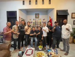 Menjalin Silaturahmi di Bulan Ramadhan, Gus Huda Bersama Rombongan Berkunjung ke Brigjen TNI Kemal