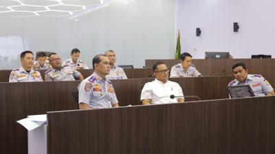 Pj Walikota Bekasi Hadiri Rapat Koordinasi Pengamanan Arus Mudik Via Zoom Meeting