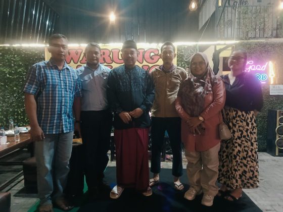 Manajemen PT. Bridgestone Tire Indonesia bersama Subcon PT. PT. Pilar Abadi Gelar bukber bersama di Warung Dablong. [doc.klise]