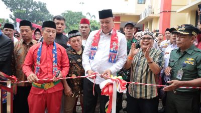 Walikota Bekasi Resmikan Gedung Kelurahan Jatibening