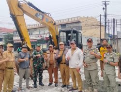 30 Bangunan di Margamulya Dibongkar