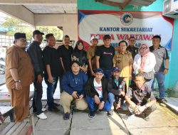 Jalin Sinergitas, Kades Kedung Pengawas Kunjungi Kantor Pokja Wartawan