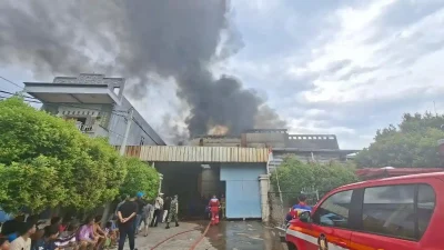 Pabrik Kaos Kaki Dilalap Si Jago Merah